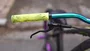 BICICLETA ABSOLUTE BRUTUS ARO 26" - CINZA, ROXO E AMARELO NEON COM FREIO HIDRÁULICO SHIMANO