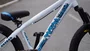 BICICLETA ARO 24 PORTAL WHEELING PERIFA 2.0 - BRANCO E AZUL  COM FREIO HIDRAÚLICO SHIMANO