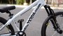 BICICLETA ARO 24 PORTAL WHEELING PERIFA 2.0 - BRANCO E PRETO COM FREIO HIDRAÚLICO SHIMANO