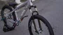 BICICLETA ARO 26" PORTAL WHEELING PERIFA 2.0 - 14,5" - PRATA CAMALEÃO  COM FREIO HIDRAÚLICO SHIMANO