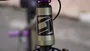 BICICLETA GIOS DIRT JUMP ARO 26" - TITÂNIO E ROXO  COM FREIO HIDRÁULICO SHIMANO