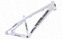 QUADRO PORTAL WHEELING PERIFA 2.0 - 14,5" - BRANCO BRILHANTE E PRETO (ARO 26)